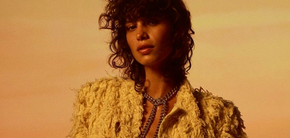 Chanel nos traslada al Mediterráneo en su desfile virtual