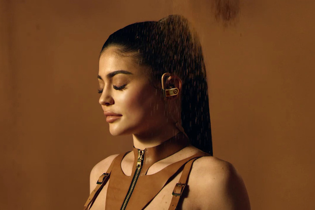 Beats by Dr Dre x Balmain gadgets de lujo para toda fashionista